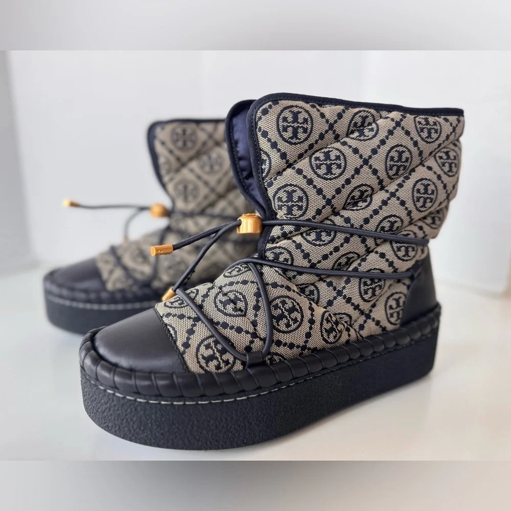 Tory Burch Monogrammed Logo Navy Blue Sleeping Bag Lined Boots Shoes Women’s 7